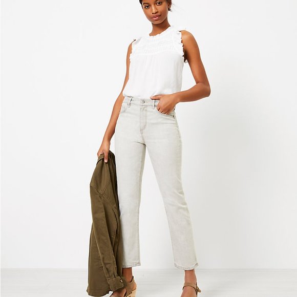 NWT LOFT High Rise Straight Crop Jeans in Light Grey Wash – Size 29 / 8 - Picture 2 of 10